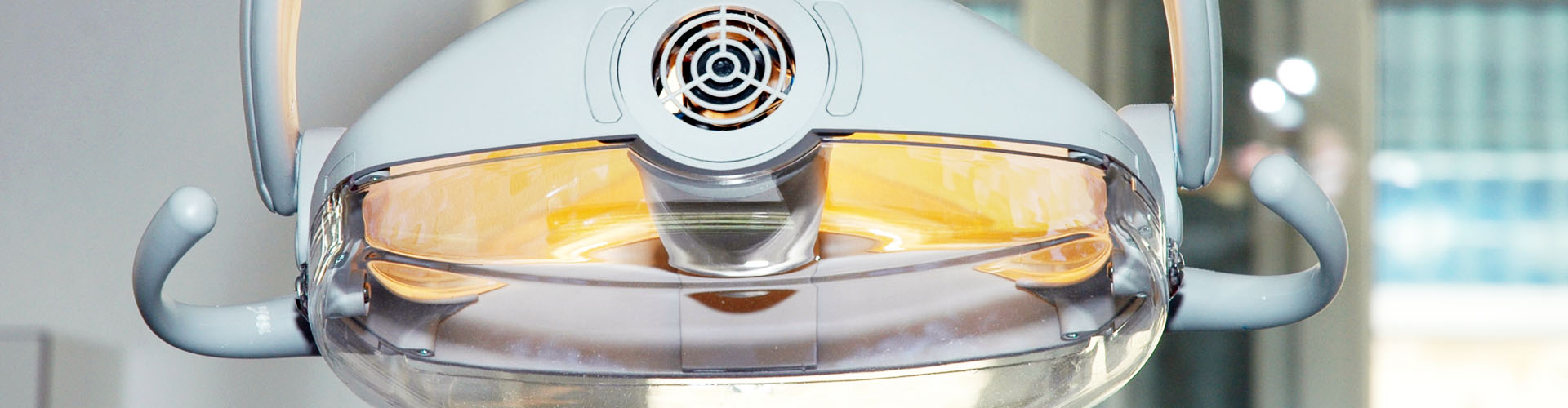 Service in der Kieferorthop�die Praxis Dr. med. dent. Peter Borg aus Bergisch Gladbach